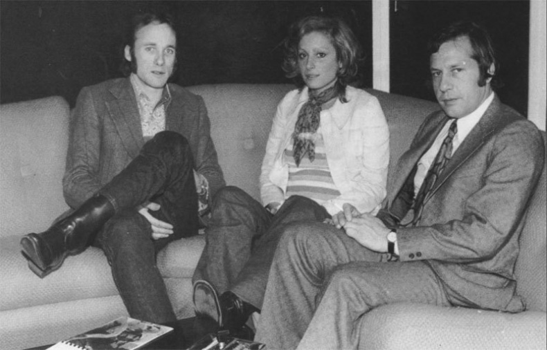 Иллюстрация к книге — Rolling Stones. Взгляд изнутри [i_071.jpg]