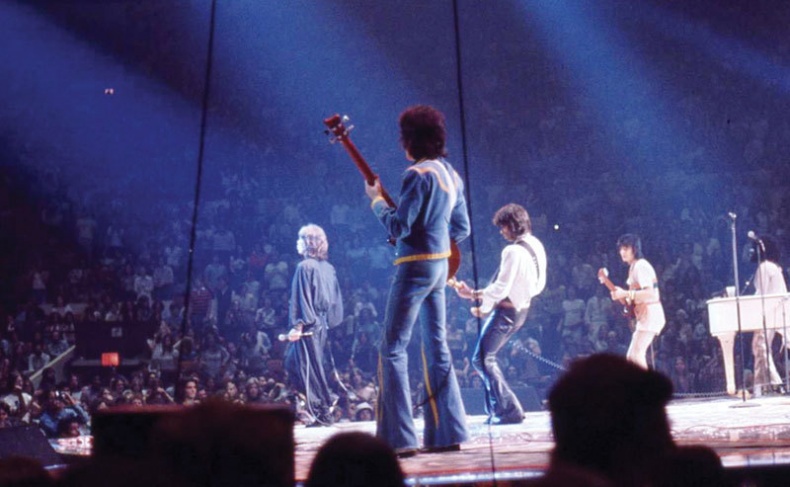 Иллюстрация к книге — Rolling Stones. Взгляд изнутри [i_086.jpg]