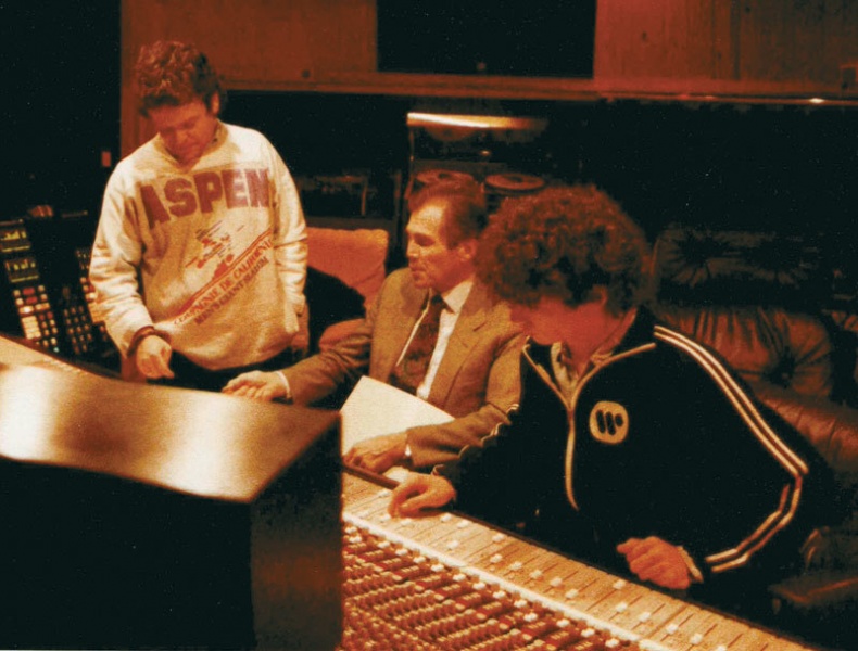 Иллюстрация к книге — Rolling Stones. Взгляд изнутри [i_098.jpg]