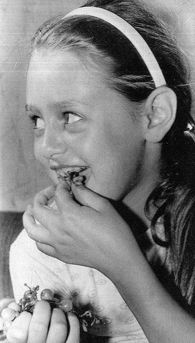 Иллюстрация к книге — Тайны советской кухни. Книга о еде и надежде [i_021.jpg]