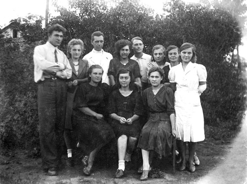 Иллюстрация к книге — Как было на самом деле. Каждая история желает быть рассказанной [i_083.jpg]