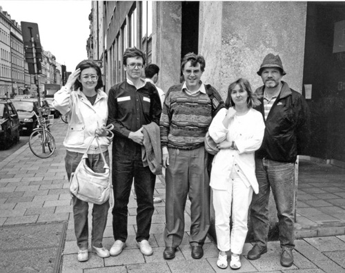 Иллюстрация к книге — Как было на самом деле. Каждая история желает быть рассказанной [i_189.jpg]