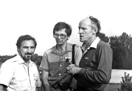 Иллюстрация к книге — Как было на самом деле. Каждая история желает быть рассказанной [i_193.jpg]