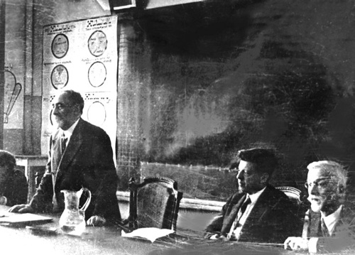 Иллюстрация к книге — Как было на самом деле. Каждая история желает быть рассказанной [i_214.jpg]