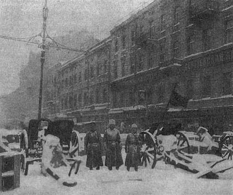 Иллюстрация к книге — Николай II [i_076.jpg]