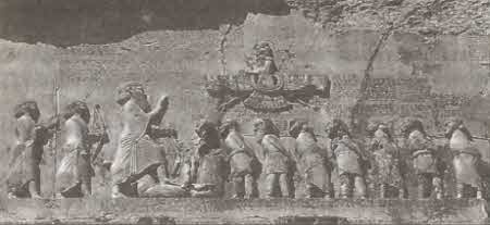 Иллюстрация к книге — Александр Македонский. Убийство в Вавилоне [i_028.jpg]