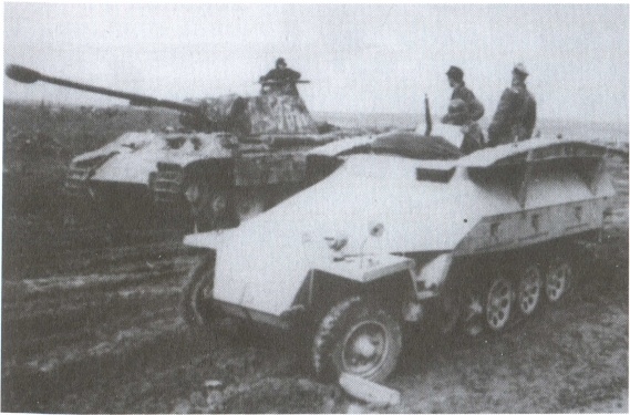 Иллюстрация к книге — Танковые сражения войск СС [i_019.jpg]