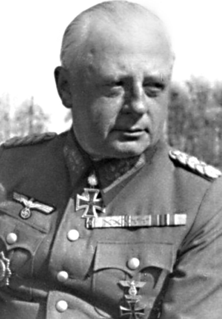 Иллюстрация к книге — Преданные сражения [i_002.jpg]