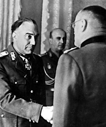 Иллюстрация к книге — Преданные сражения [i_015.jpg]