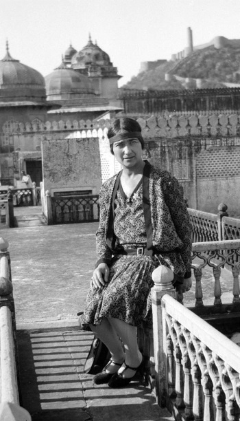 Иллюстрация к книге — Воспоминания о Рерихах [i_058.jpg]