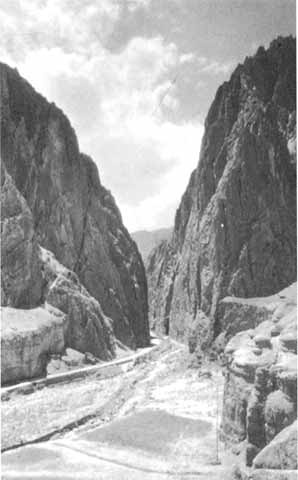 Иллюстрация к книге — Александр Македонский [i_051.jpg]