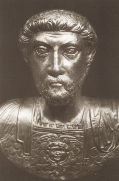 Иллюстрация к книге — Марк Аврелий [i_001.jpg]