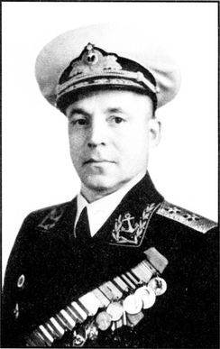 Иллюстрация к книге — Кубинский кризис. Хроника подводной войны [i_020.jpg]