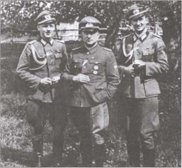 Иллюстрация к книге — Первая Русская национальная армия против СССР. Война и политика [i_011.jpg]