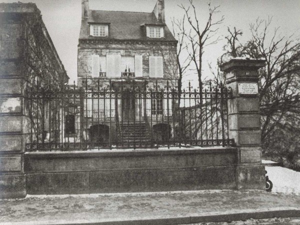 Иллюстрация к книге — Дюма [i_005.jpg]