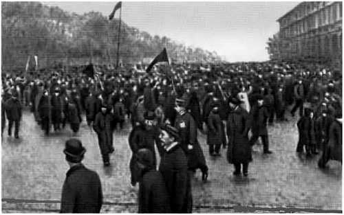 Иллюстрация к книге — Лев Троцкий [i_018.jpg]