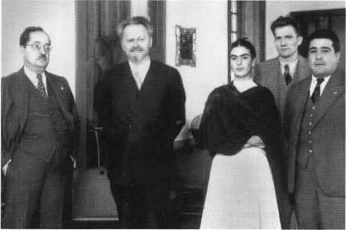 Иллюстрация к книге — Лев Троцкий [i_066.jpg]