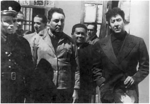 Иллюстрация к книге — Лев Троцкий [i_072.jpg]