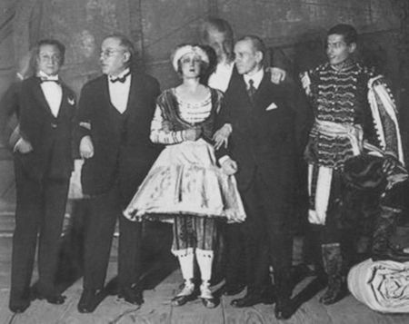 Иллюстрация к книге — Дягилев [i_074.jpg]