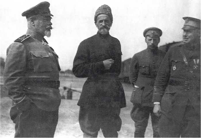 Иллюстрация к книге — Генерал Деникин [i_027.jpg]