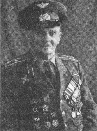 Иллюстрация к книге — Сковать боем! Советские асы против Люфтваффе [img_9.jpg]