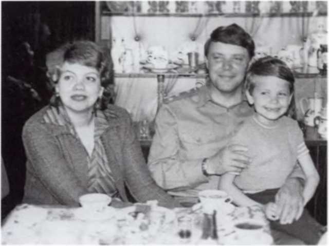 Иллюстрация к книге — Громов [i_026.jpg]