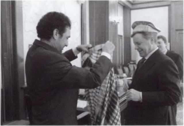 Иллюстрация к книге — Громов [i_073.jpg]