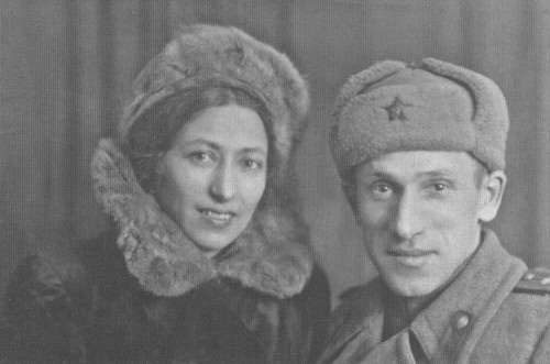 Иллюстрация к книге — Мой век [i_041.jpg]