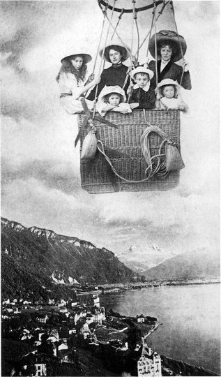 Иллюстрация к книге — Таков мой век [i_005.jpg]