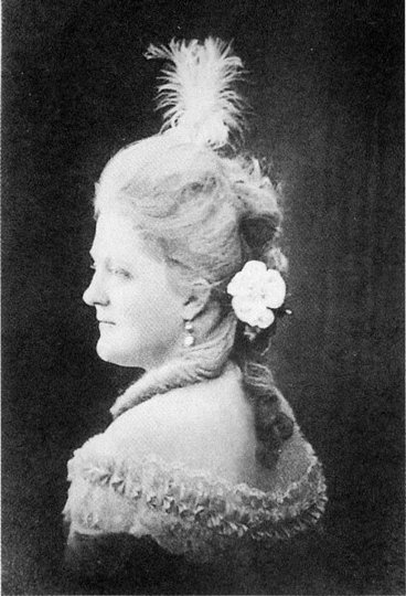 Иллюстрация к книге — Таков мой век [i_021.jpg]