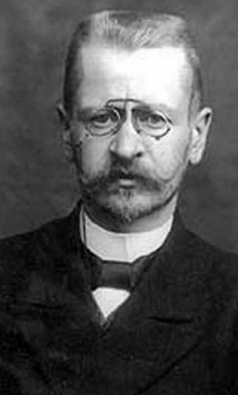 Иллюстрация к книге — Амбарцумян [i_005.jpg]