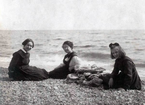 Иллюстрация к книге — Катаев. Погоня за вечной весной [i_021.jpg]