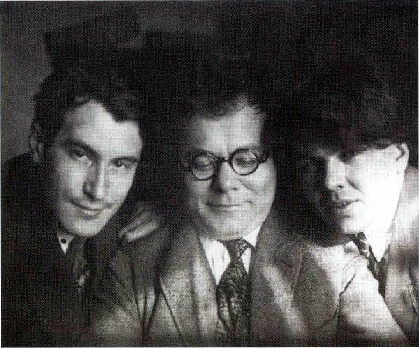 Иллюстрация к книге — Катаев. Погоня за вечной весной [i_036.jpg]