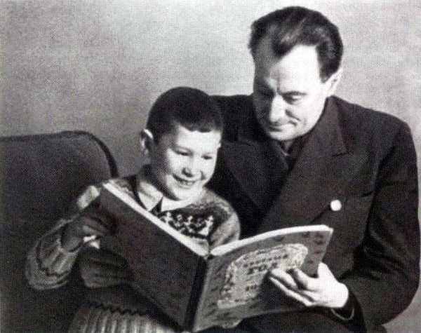 Иллюстрация к книге — Катаев. Погоня за вечной весной [i_060.jpg]