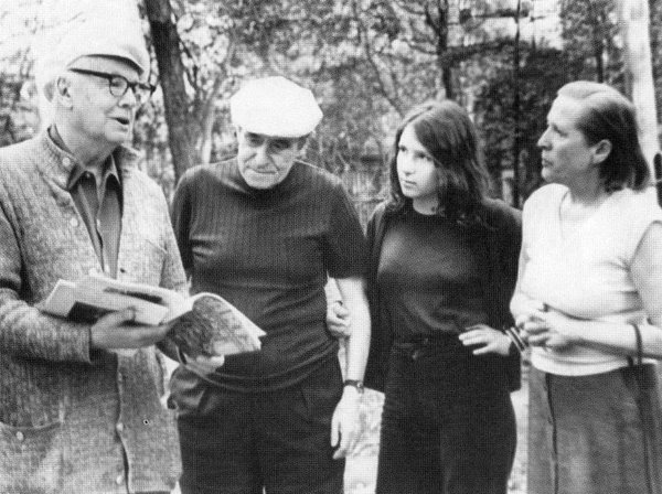 Иллюстрация к книге — Катаев. Погоня за вечной весной [i_068.jpg]