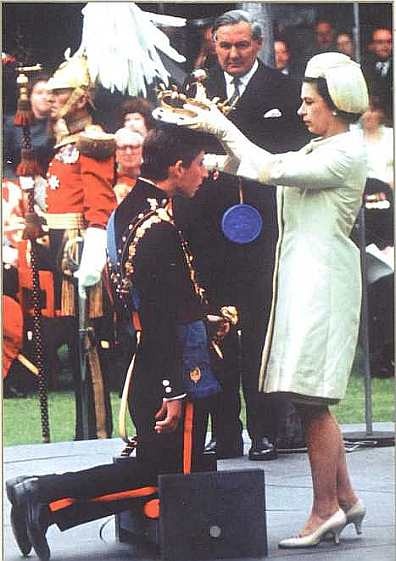 Иллюстрация к книге — Виндзоры [i_021.jpg]