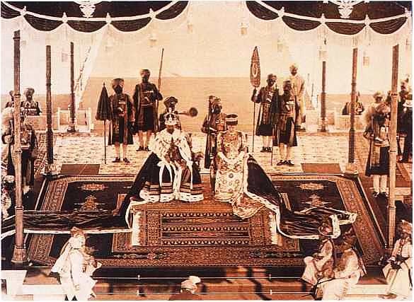 Иллюстрация к книге — Виндзоры [i_066.jpg]