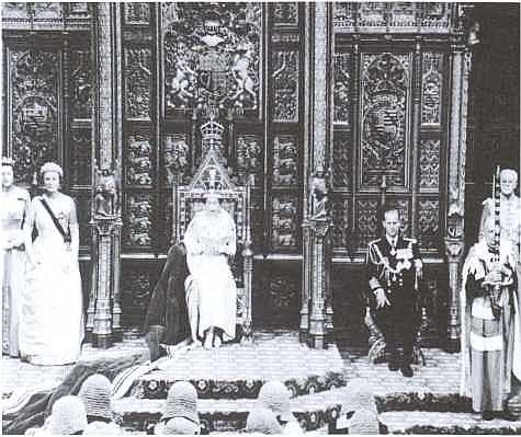 Иллюстрация к книге — Виндзоры [i_081.jpg]