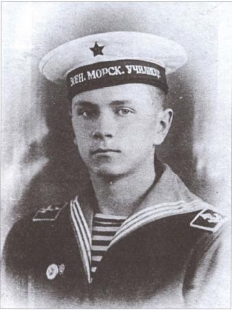 Иллюстрация к книге — Мятежный «Сторожевой». Последний парад капитана 3-го ранга Саблина [img8a4a.jpg]