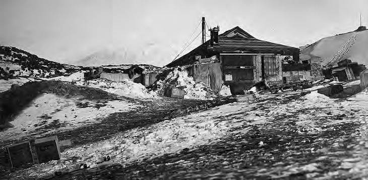 Иллюстрация к книге — В сердце Антарктики [i_051.jpg]