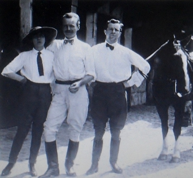 Иллюстрация к книге — Загадочная Коко Шанель [_004.jpg]