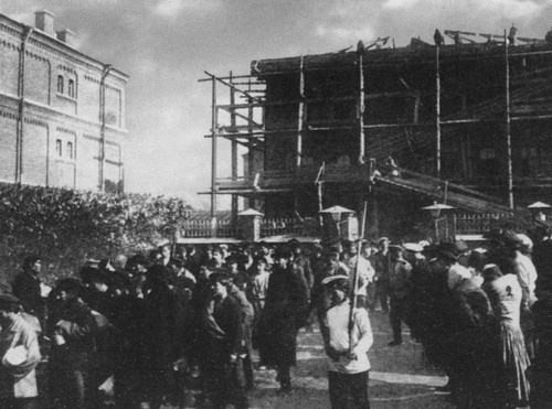 Иллюстрация к книге — Азеф [i_056.jpg]