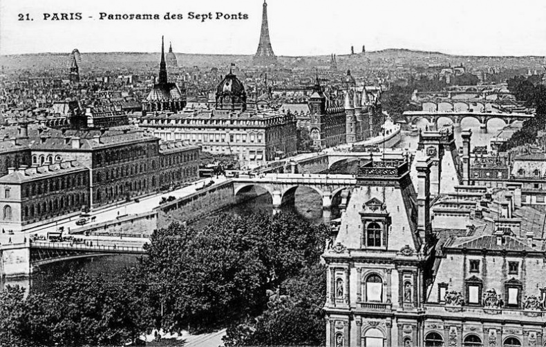 Иллюстрация к книге — Зодчий. Жизнь Николая Гумилева [i_027.jpg]