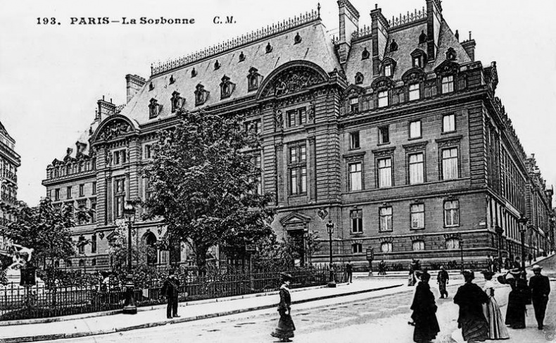 Иллюстрация к книге — Зодчий. Жизнь Николая Гумилева [i_029.jpg]