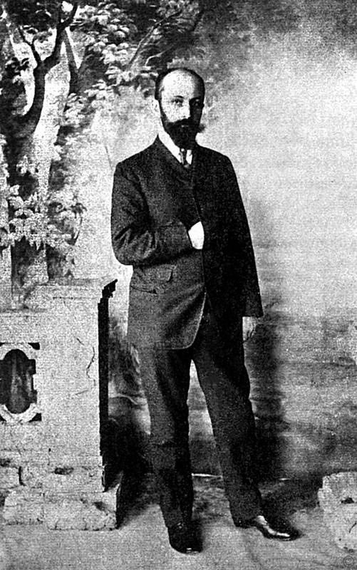 Иллюстрация к книге — Зодчий. Жизнь Николая Гумилева [i_038.jpg]