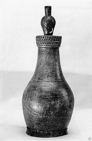 Иллюстрация к книге — Зодчий. Жизнь Николая Гумилева [i_073.jpg]