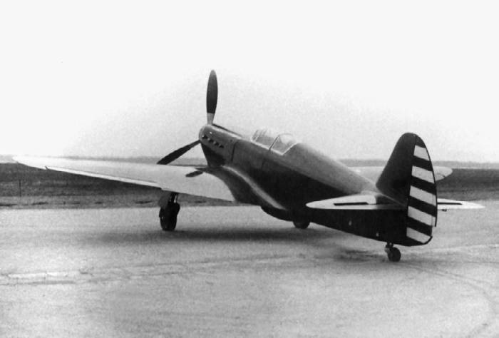 Иллюстрация к книге — Неизвестный Яковлев. &quot;Железный&quot; авиаконструктор [neizyak_1672_img_025.jpg]