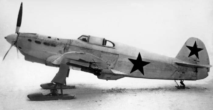 Иллюстрация к книге — Неизвестный Яковлев. &quot;Железный&quot; авиаконструктор [neizyak_1672_img_029.jpg]