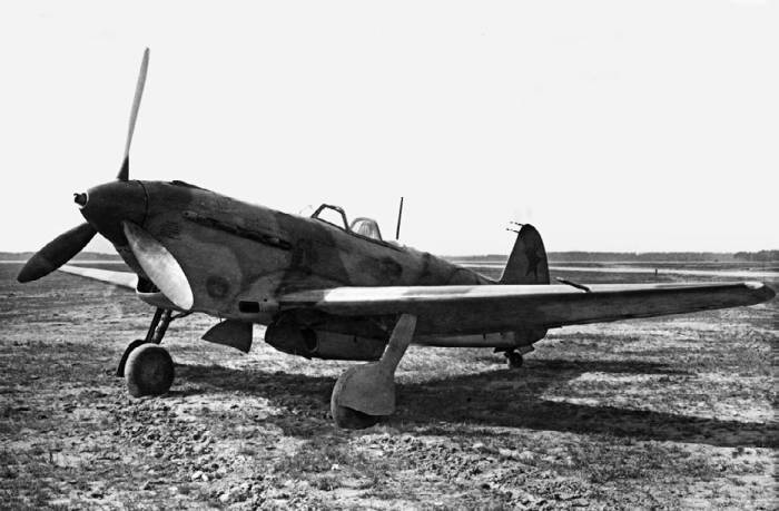 Иллюстрация к книге — Неизвестный Яковлев. &quot;Железный&quot; авиаконструктор [neizyak_1672_img_090.jpg]