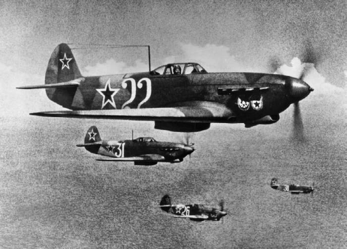 Иллюстрация к книге — Неизвестный Яковлев. &quot;Железный&quot; авиаконструктор [neizyak_1672_img_091.jpg]